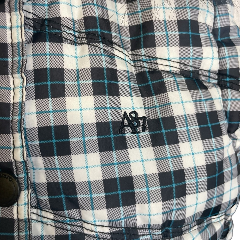 Aeropostale Checkered Vest with Faux Fur Trim - Picture 4 of 11